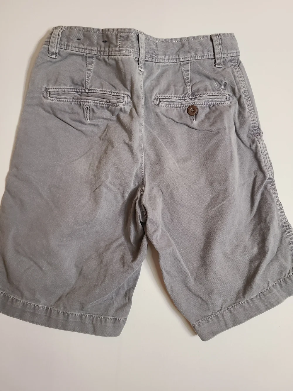 Lot of 3 American Eagle Men’s Chino Shorts Size 26 Salmon & Gray
